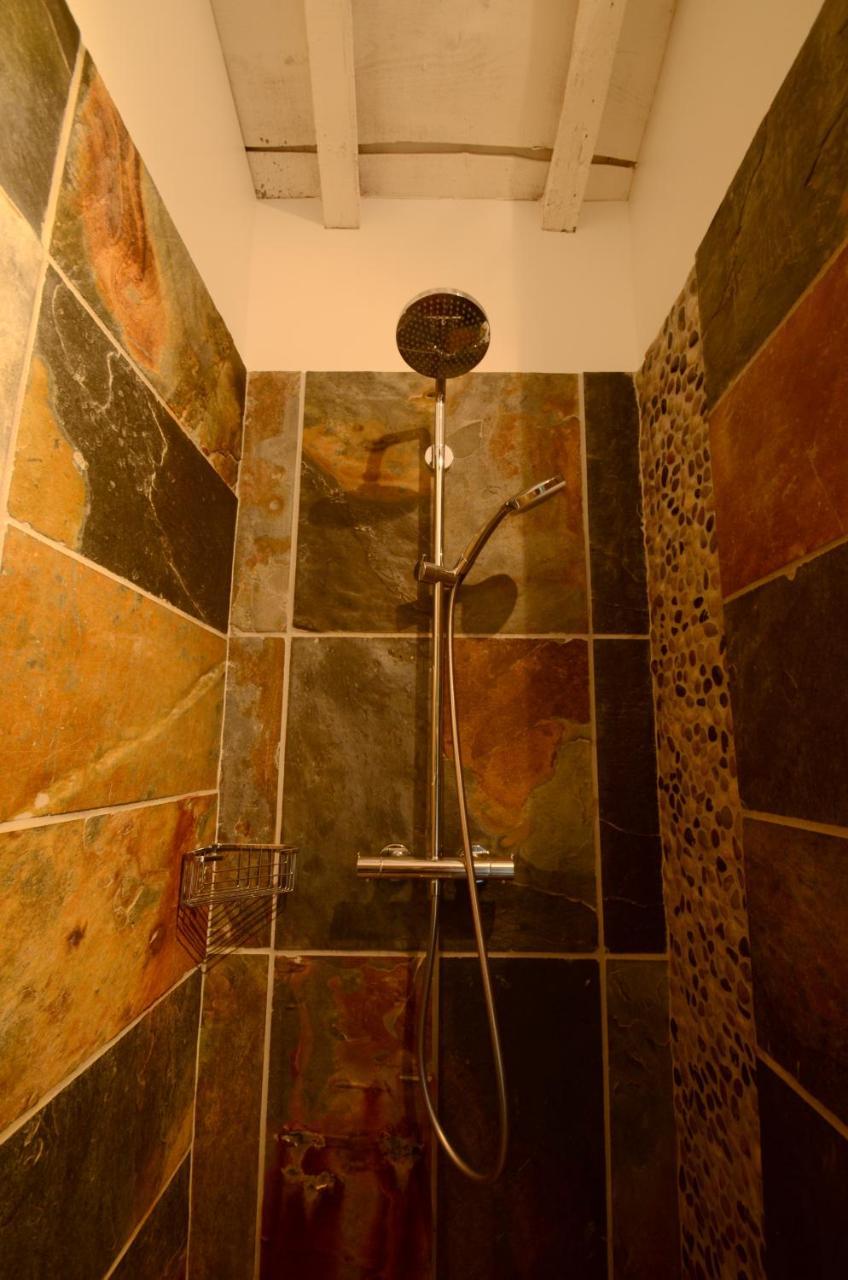 Chambres d’hôtes au Gîte de la Pommeraie Landeronde Extérieur photo